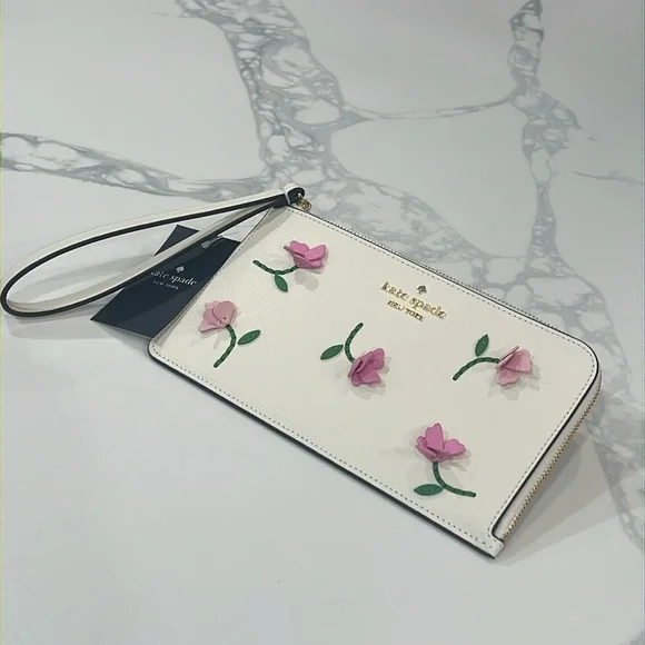 💕Cute.💐KATE SPADE WRISTLET. - Picture 3 of 16